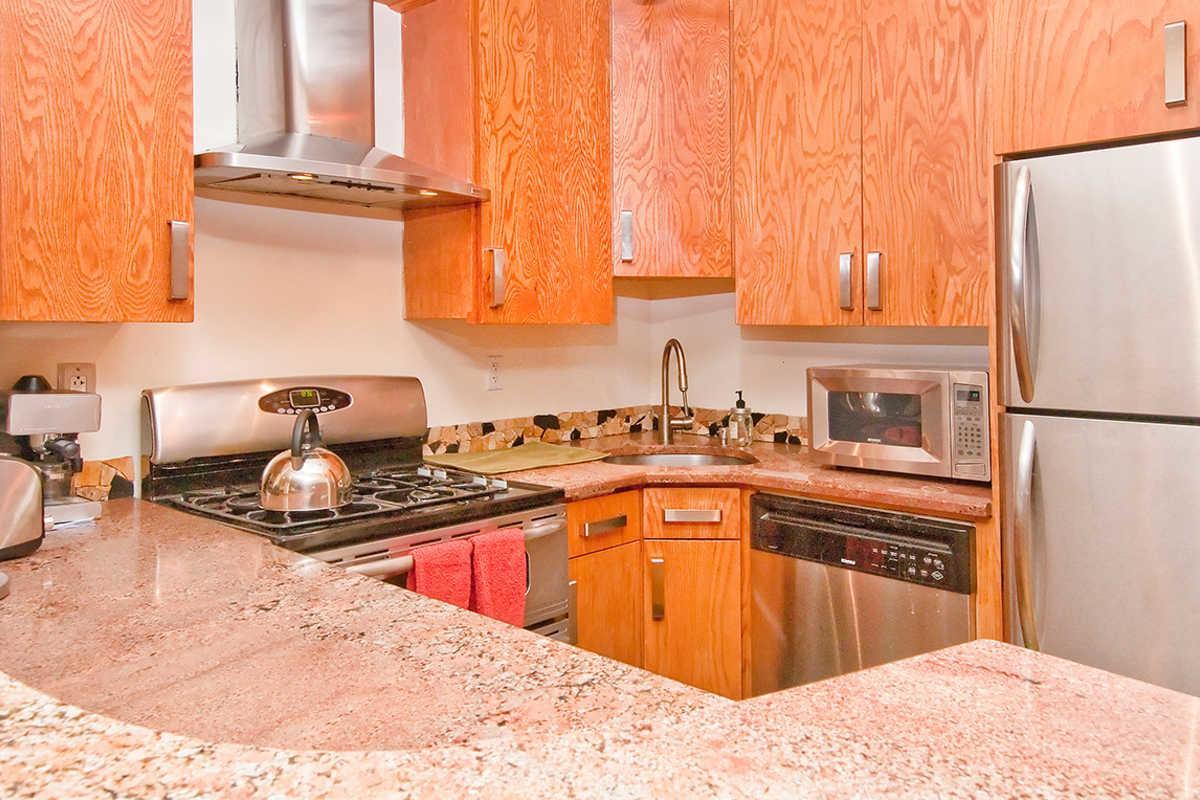 Luxury Living Suites New York Bagian luar foto