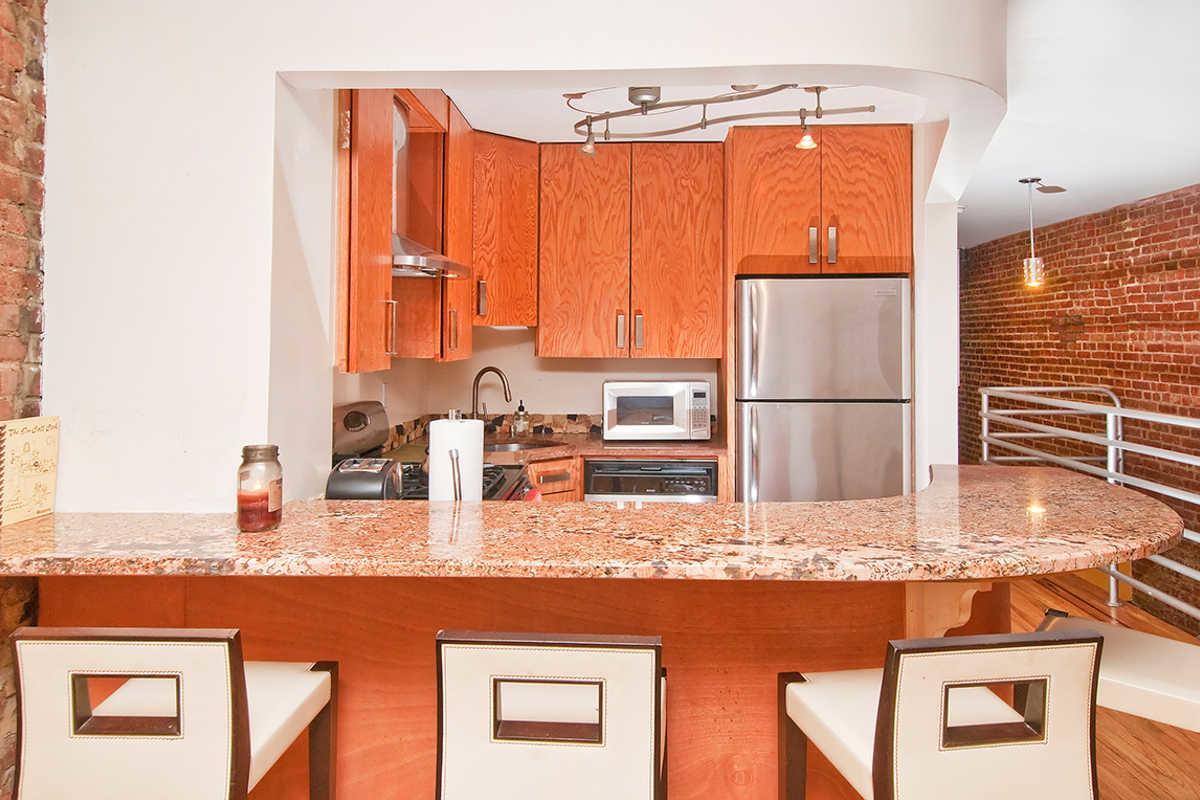 Luxury Living Suites New York Bagian luar foto